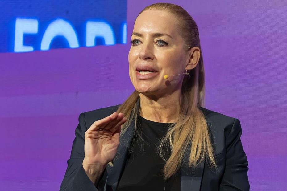 Liderar no es encajar: reflexiones tras el Forbes Mujeres Power Summit